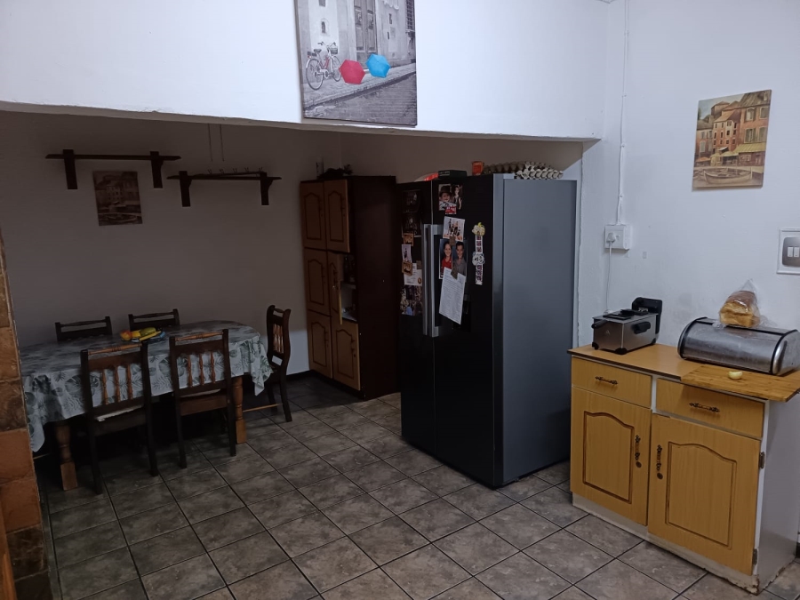 3 Bedroom Property for Sale in Geelhoutpark North West